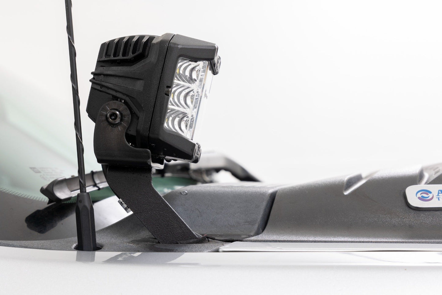 LED Light Kit | Ditch Mount | 3" OSRAM | Wide | Chevy 1500 & Chevy/GMC 2500HD/3500HD (07-14)
