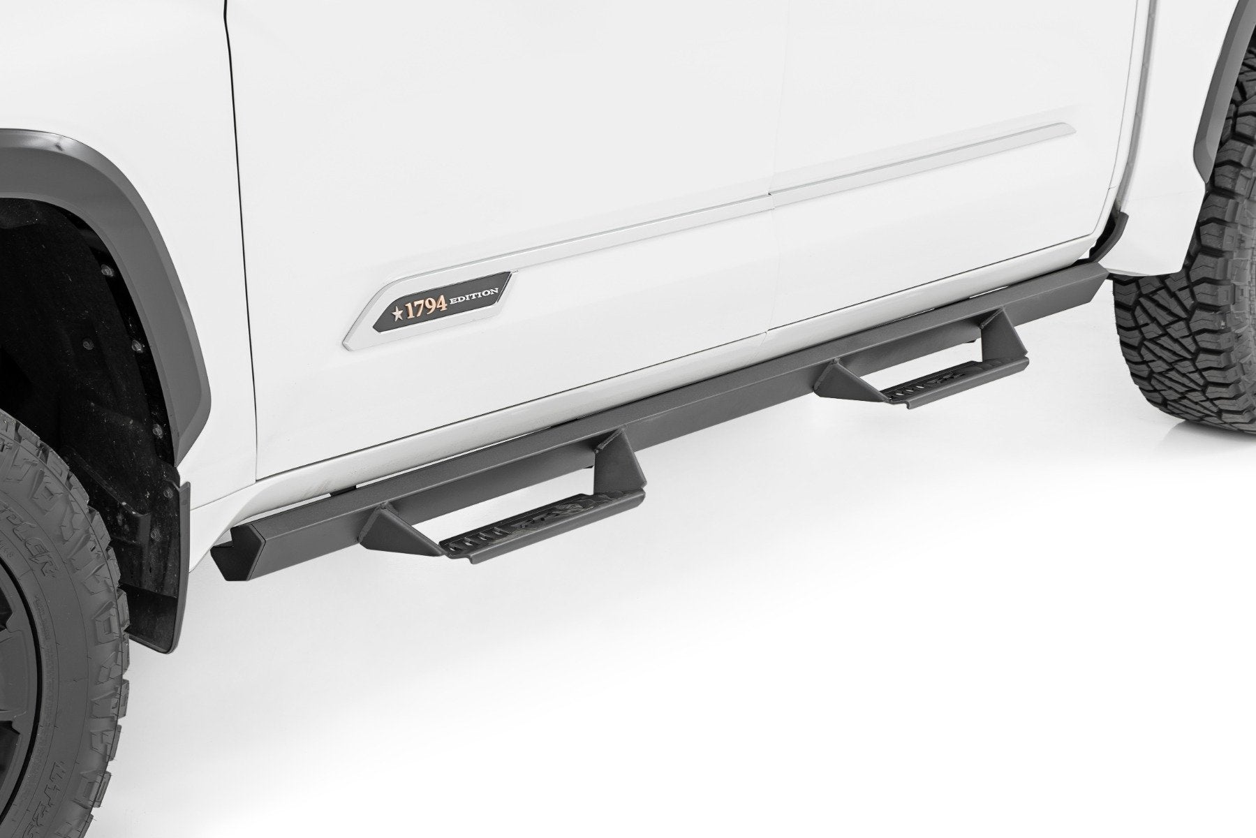 AL2 Drop Steps | Crew Cab | Toyota Tundra 2WD/4WD (2022-2024)