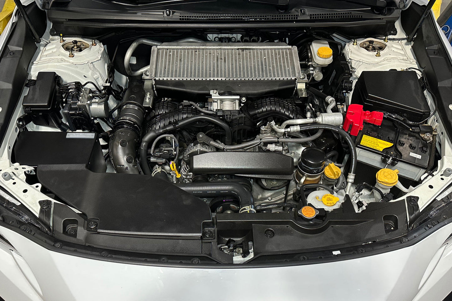 HPS Performance Air Intake Kit with Heat Shield, Black, 827-727WB