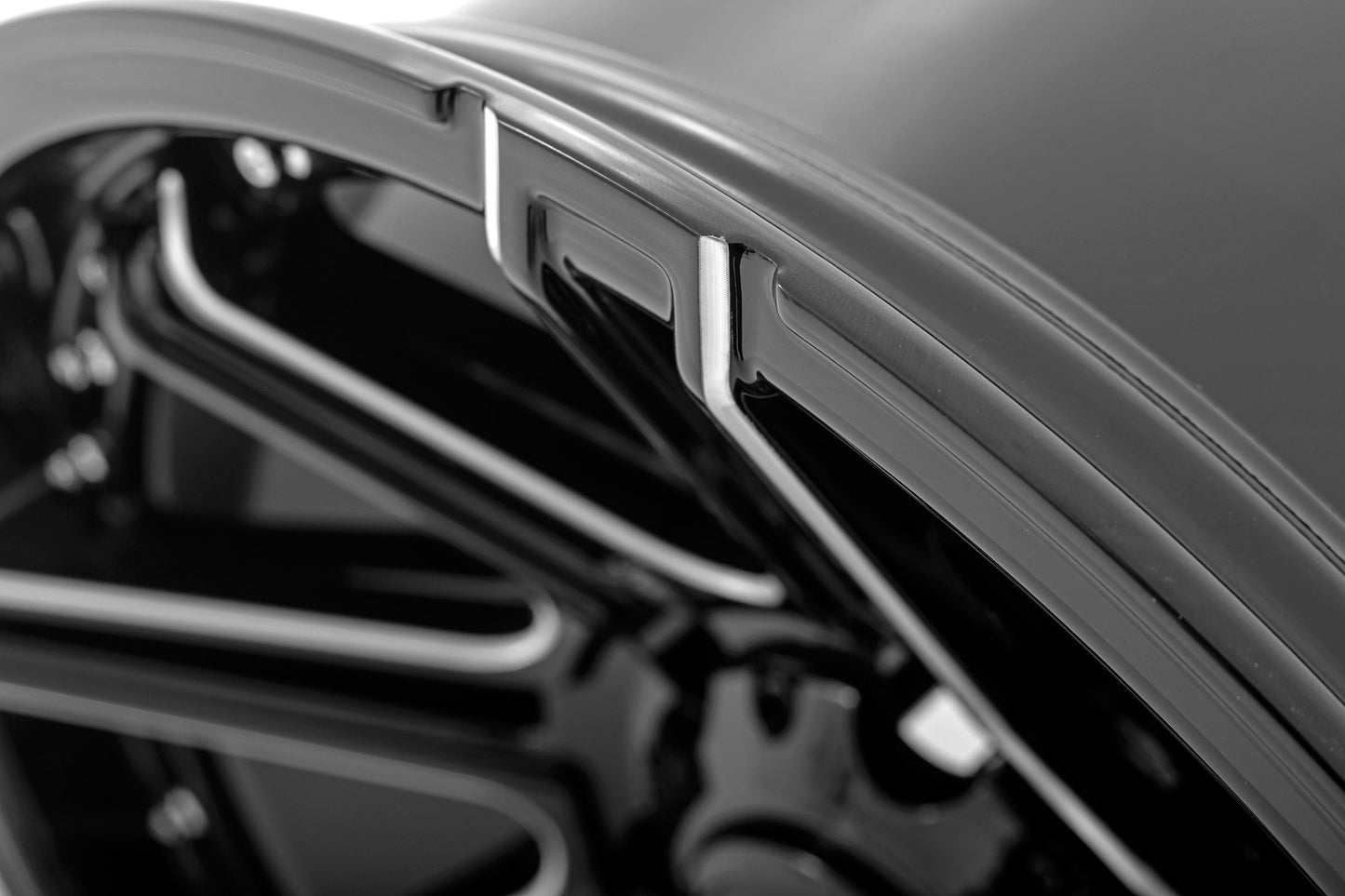 Rough Country 88 Series Wheel | One-Piece | Gloss Black | 22x10 | 8x170 | -19mm