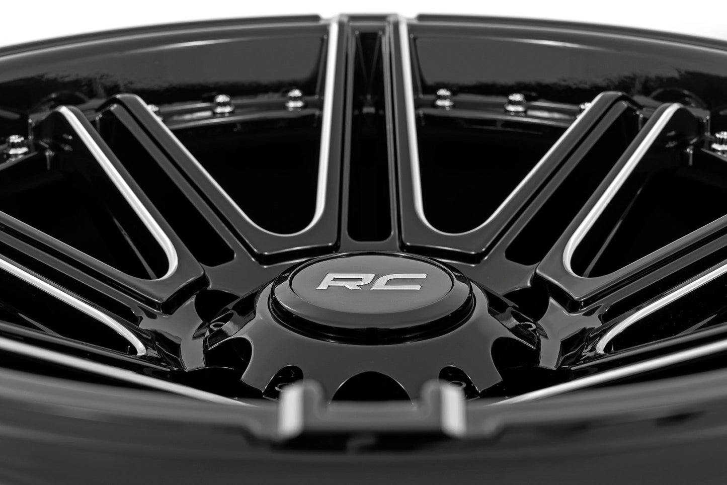 Rough Country 88 Series Wheel | One-Piece | Gloss Black | 22x10 | 6x135 | -19mm