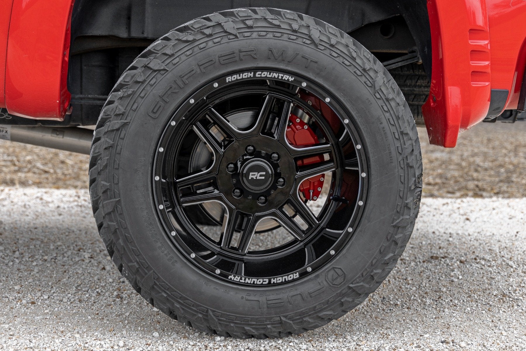 Rough Country 92 Series Wheel | Machined One-Piece | Gloss Black | 20x9 | 5x5.5 | +18mm