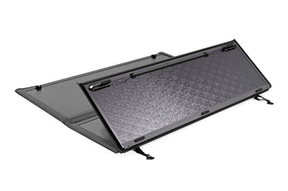 Hard Low Profile Bed Cover | 6'7" Bed | Ford F-150 2WD/4WD (04-14)