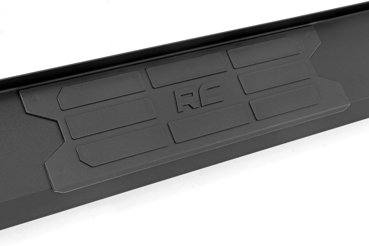 HD2 Aluminum Running Boards | CrewMax | Toyota Tundra 2WD/4WD (2022-2024)