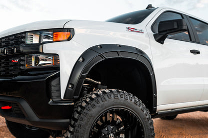 Fender Flares | Defender | GA0 Northsky Blue | Chevy Silverado 1500 (19-24)
